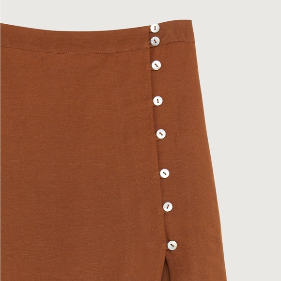 Oak + Fort Linen Midi Skirt - Picture 6 of 11